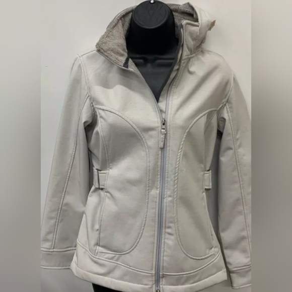 Free Country Jackets & Blazers - Free Country Women's Soft Shell Hooded Jacket Fleece Lined Fitted